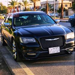 کرایسلەر 300